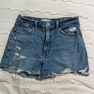 Abercrombie & Fitch Ripped Blue Jean Shorts The mom 4” High Rise